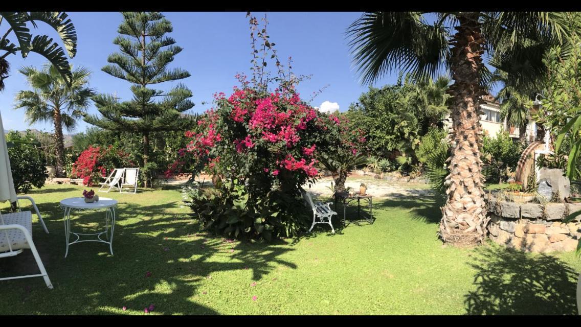 La Capanna Di Giuseppe E Maria Bed and Breakfast Ταορμίνα Εξωτερικό φωτογραφία